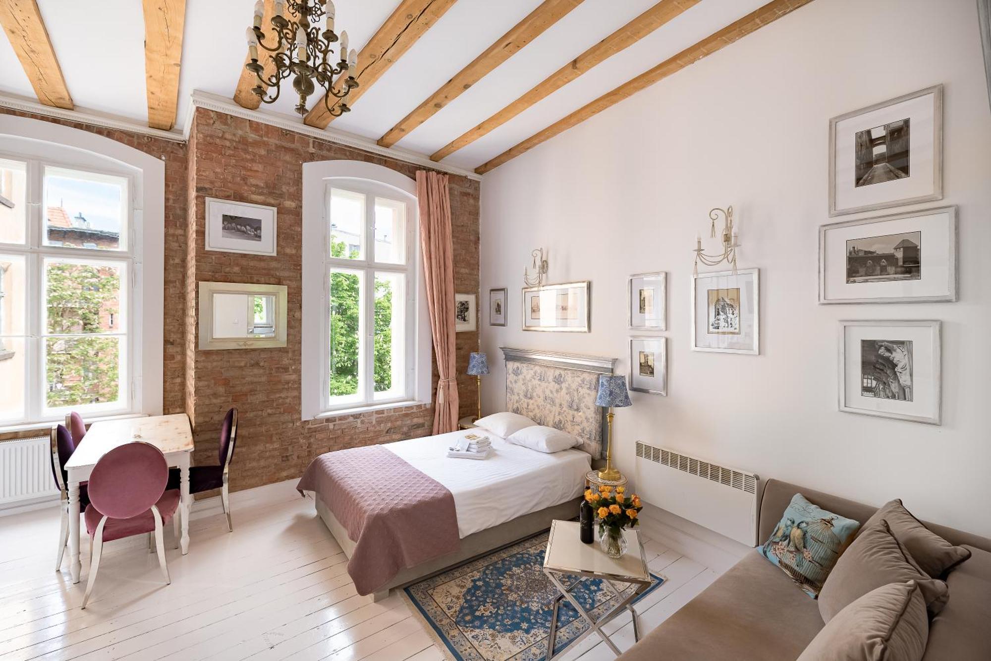 White Provance Apartment Stary Toruń Eksteriør billede