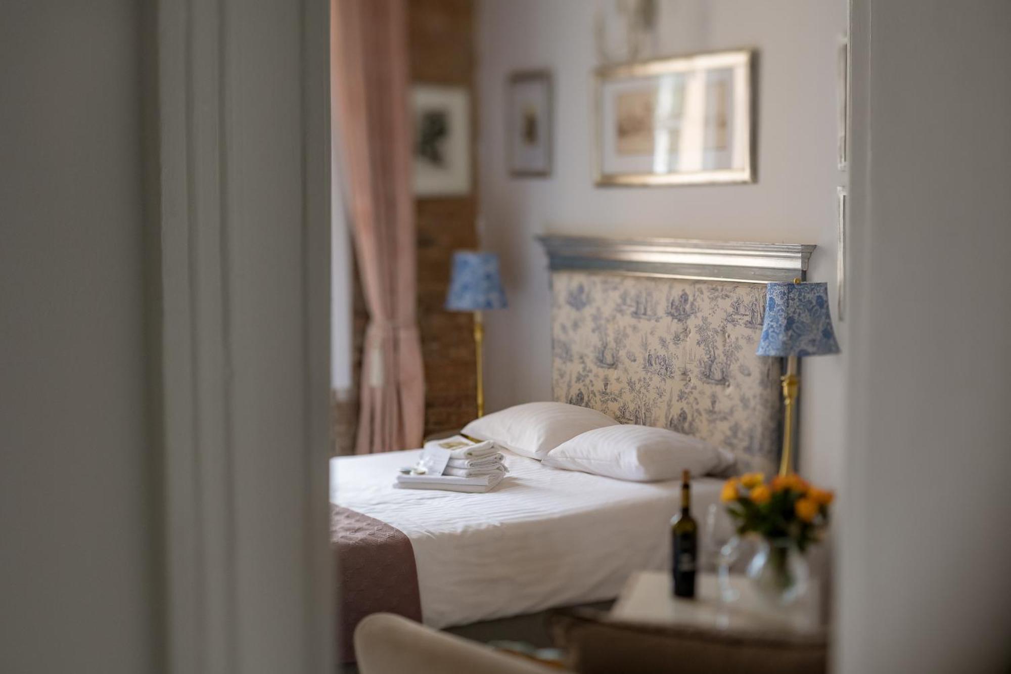 White Provance Apartment Stary Toruń Eksteriør billede