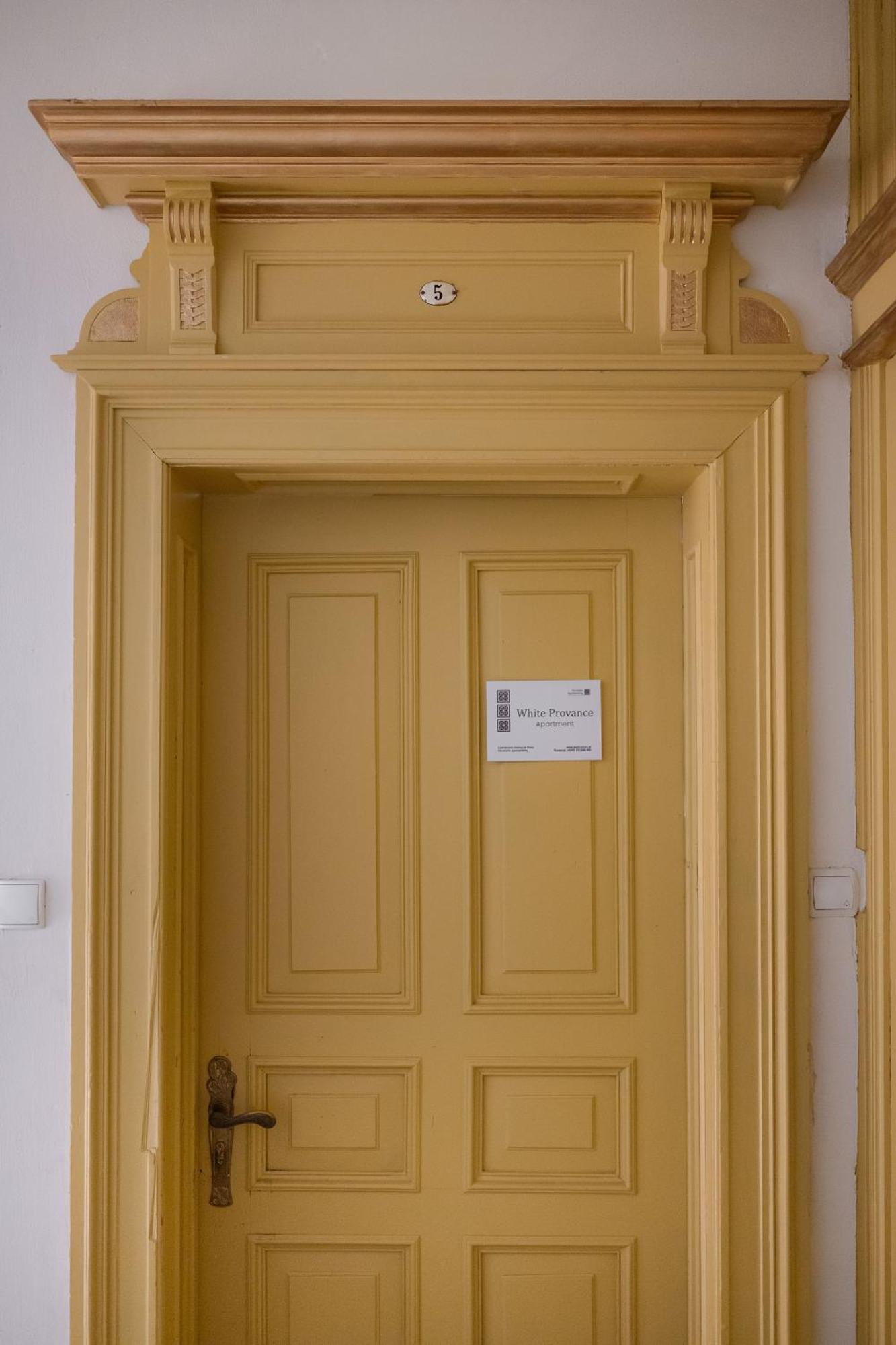 White Provance Apartment Stary Toruń Eksteriør billede